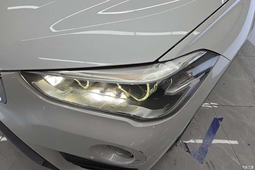 BMW X1, 2019 все фото