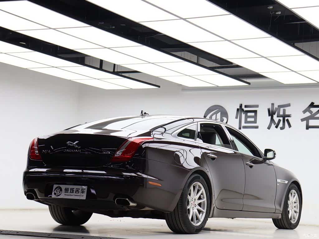 Jaguar XJ, 2014 30