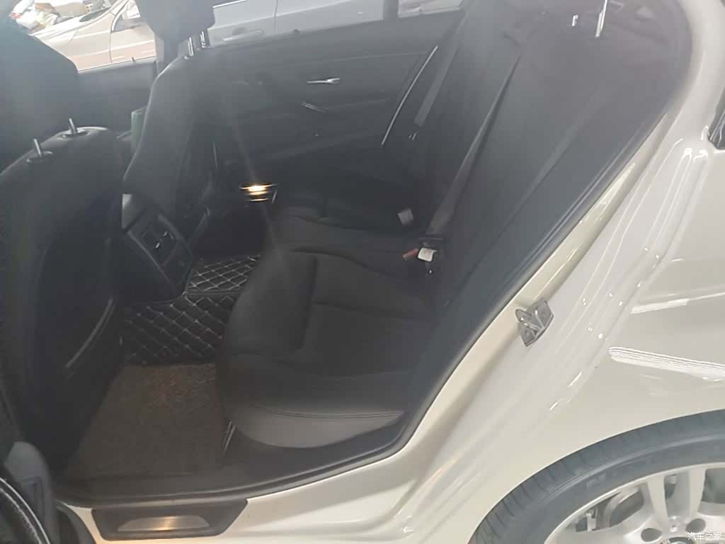 BMW 3 Series, 2017 17