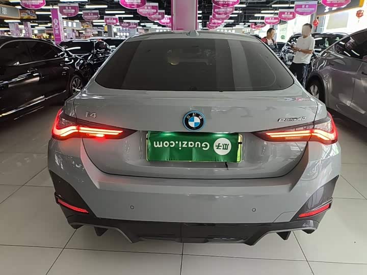 BMW i4 2022 eDrive40