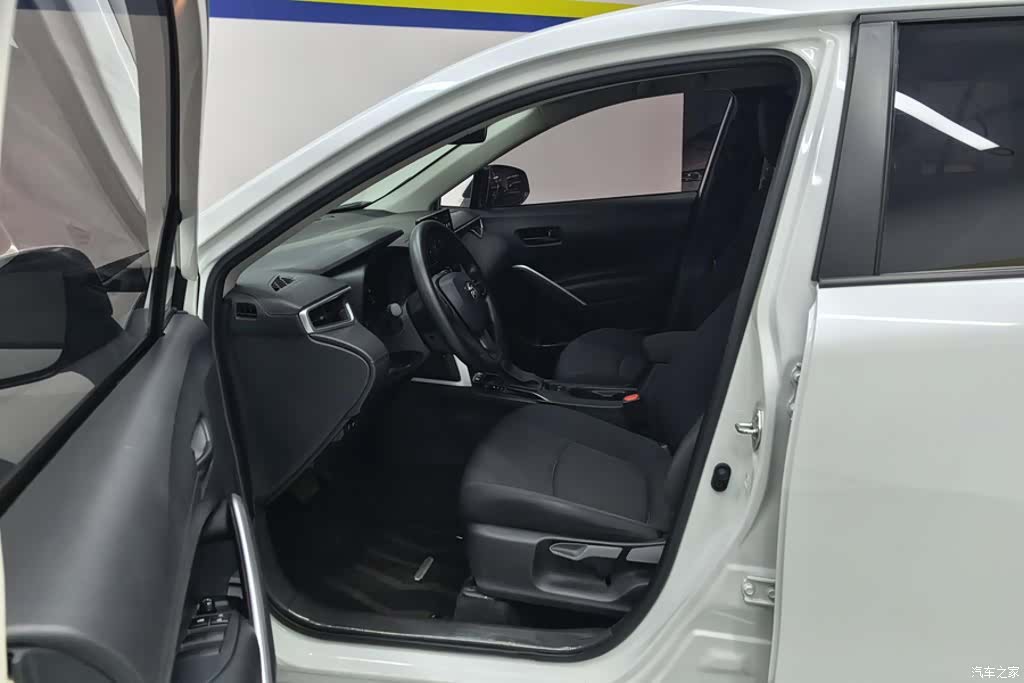 Toyota Corolla, 2025 9