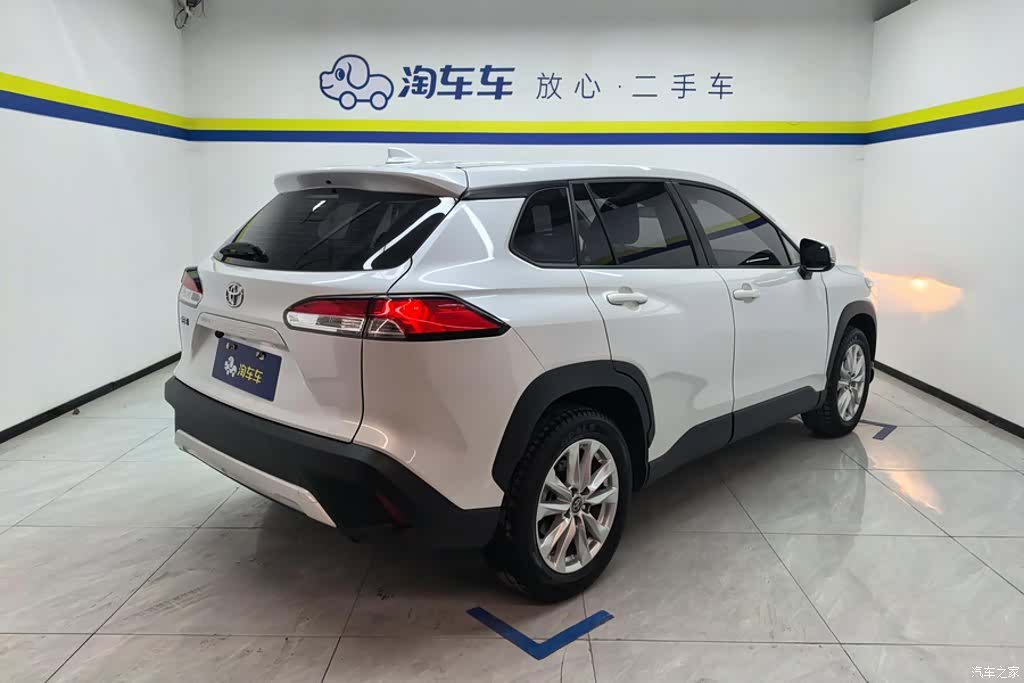 Toyota Corolla, 2025 3