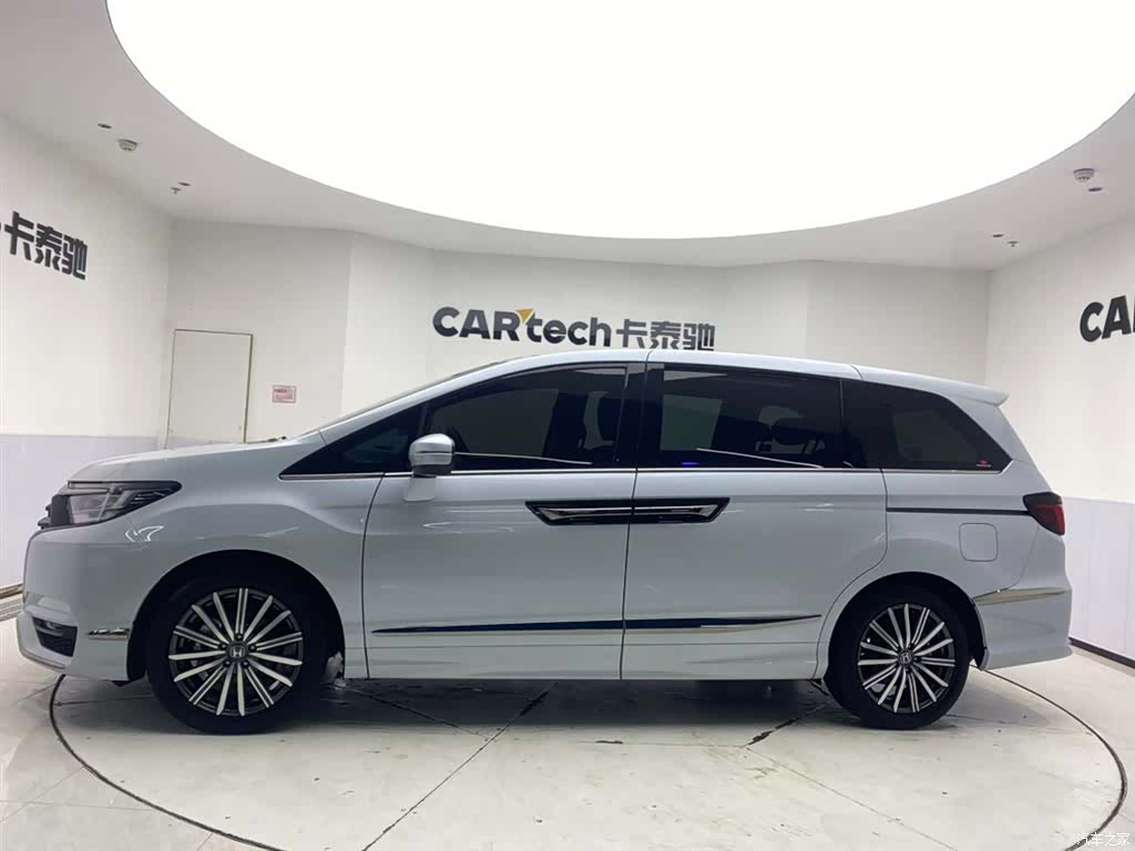 Honda Elysion, 2025 8