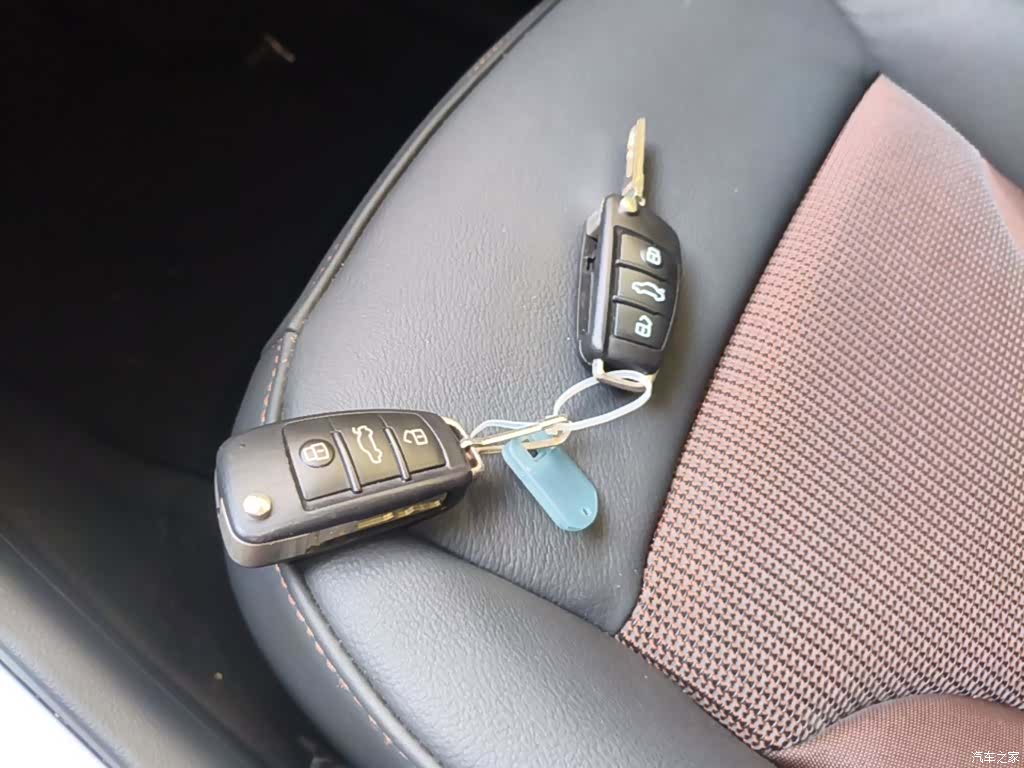 Audi Q3, 2018 9