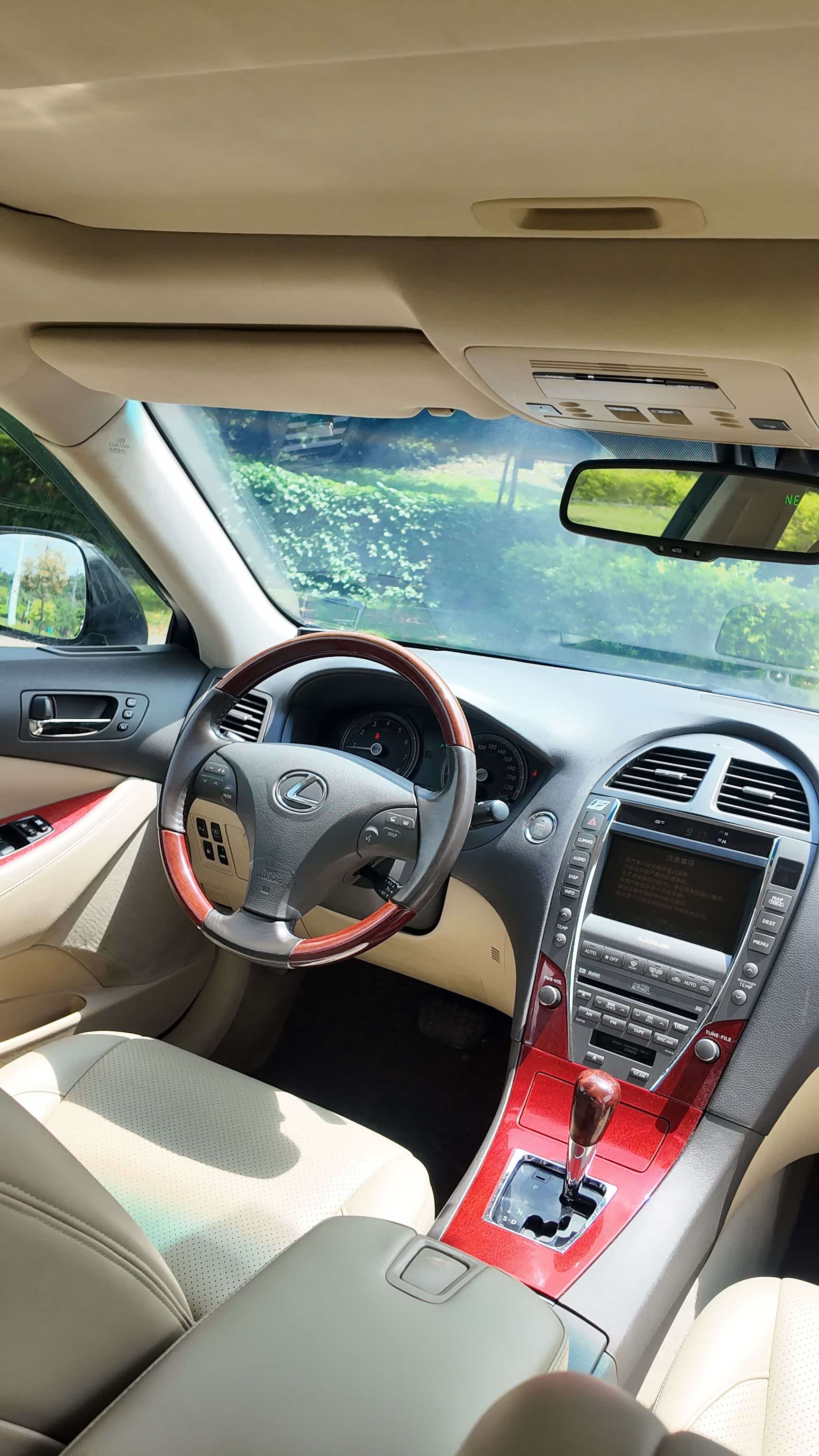 Lexus ES, 2009 57