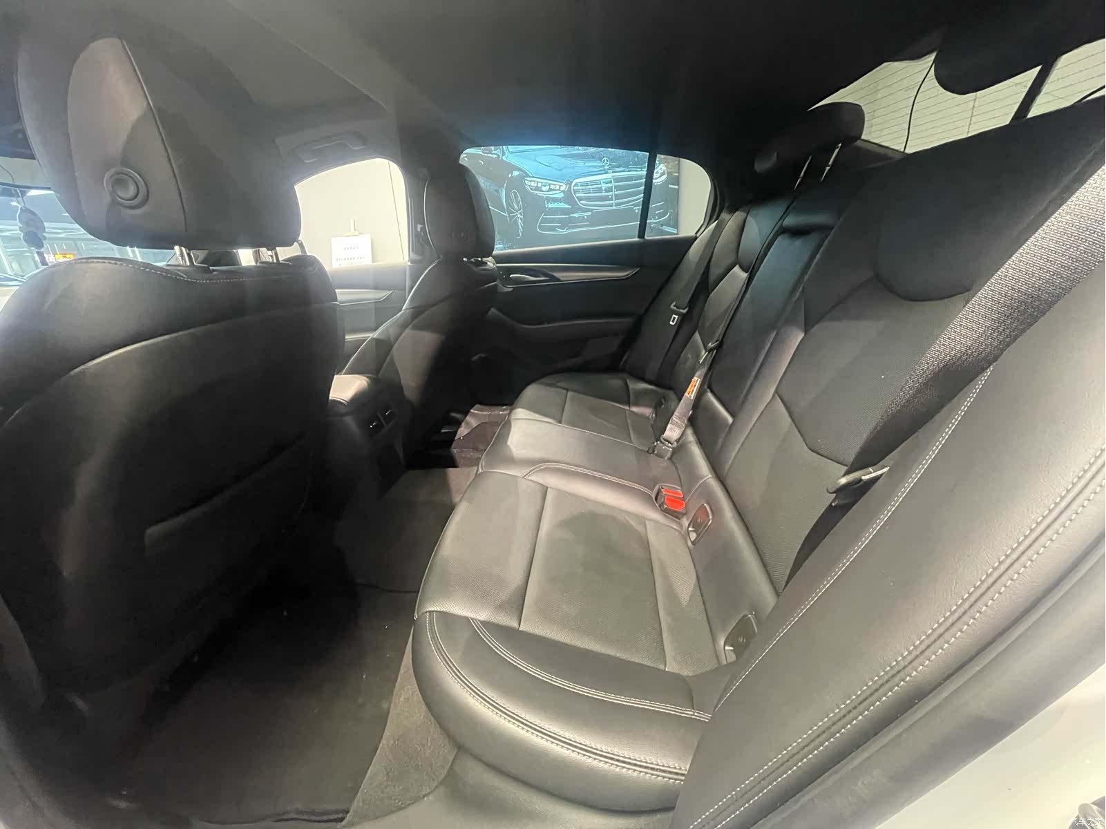 Cadillac CT5, 2021 все фото