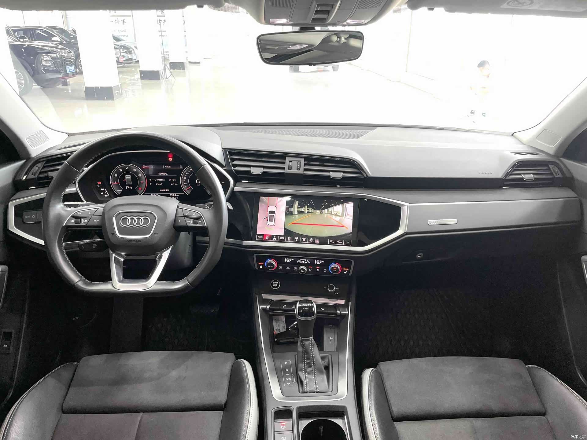 Audi Q3, 2022 9