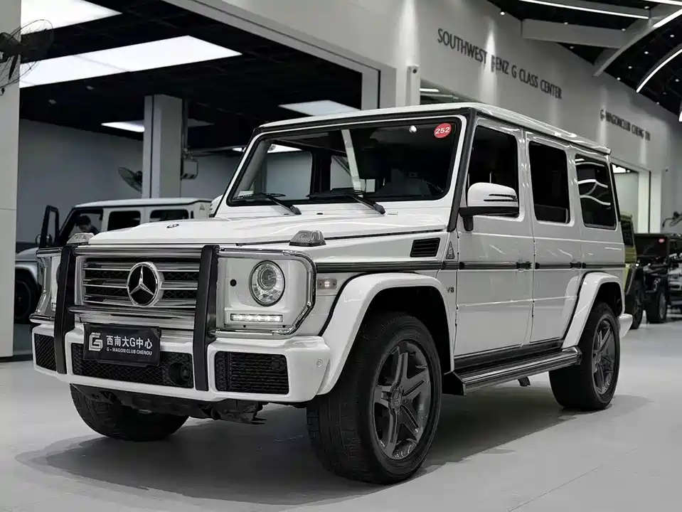 Mercedes-Benz G-class