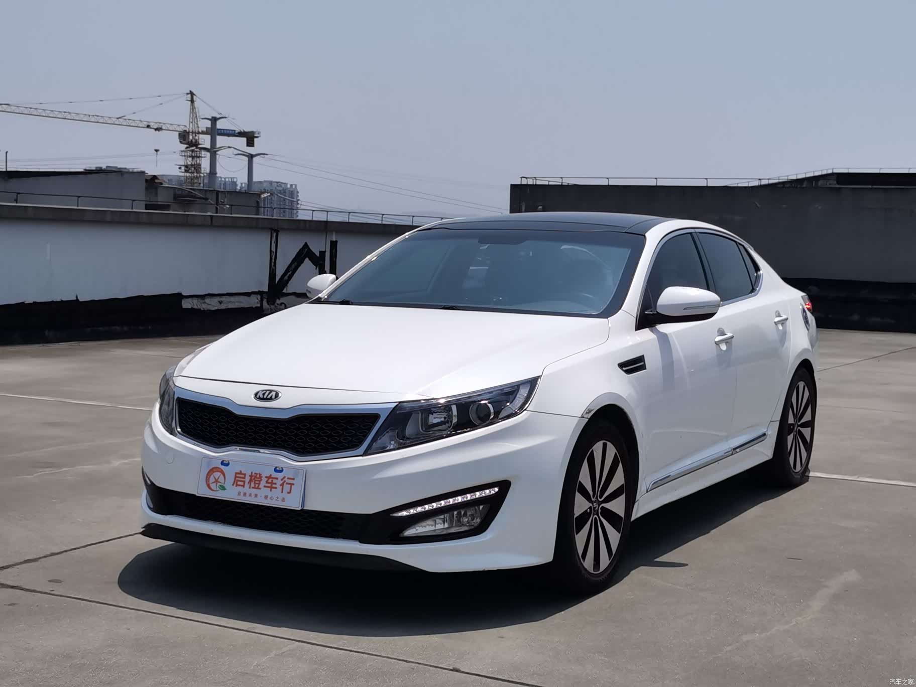 Kia K5, 2013 1