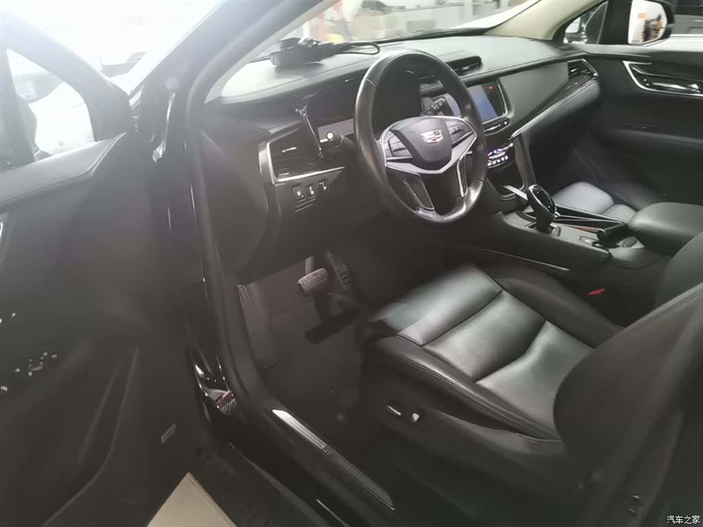 Cadillac XT5, 2017 16
