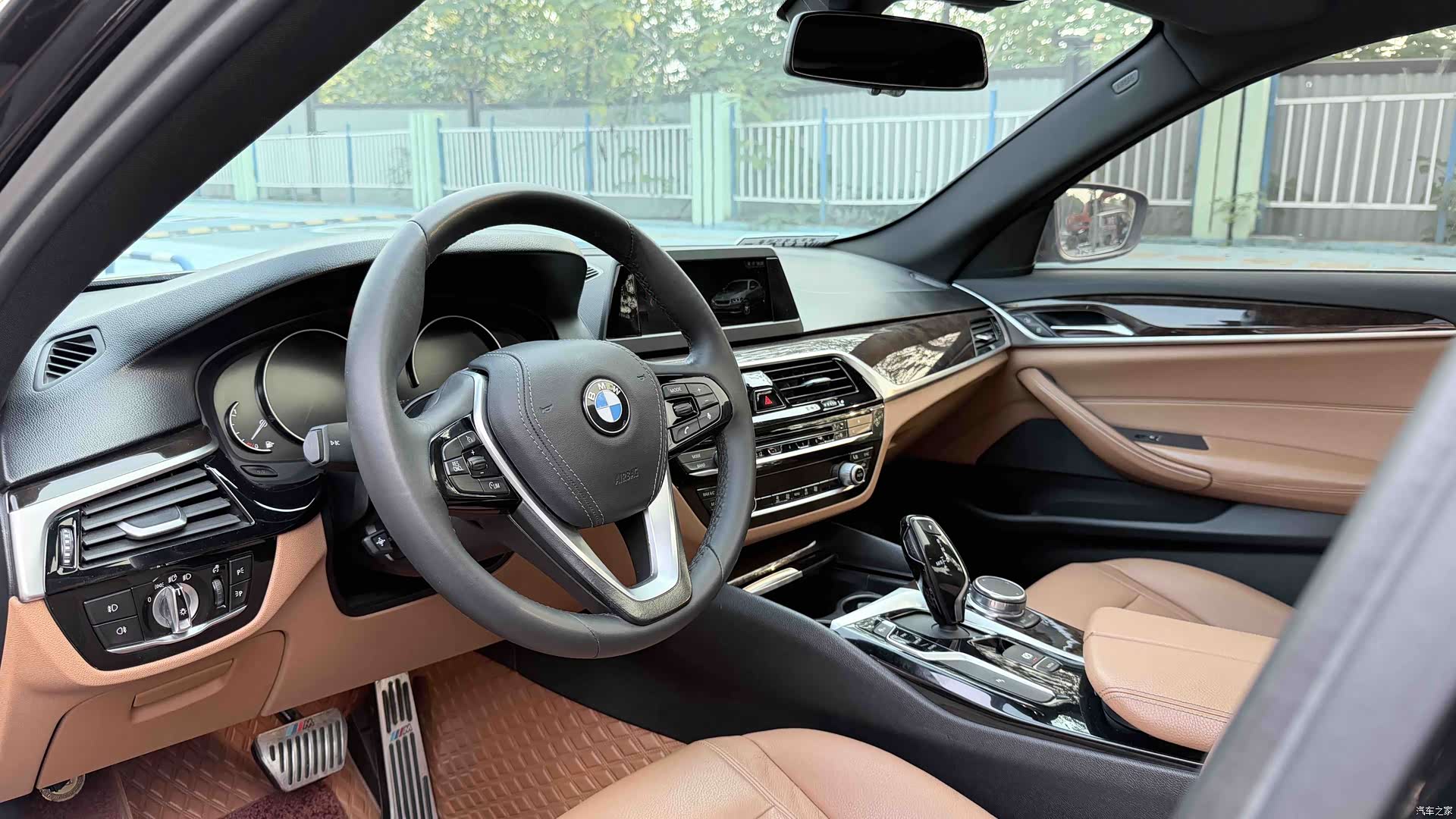BMW 5 Series, 2017 13