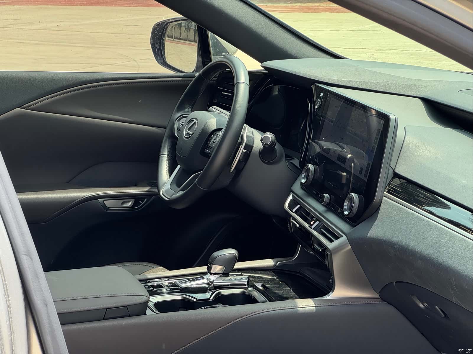 Lexus RX, 2024 17
