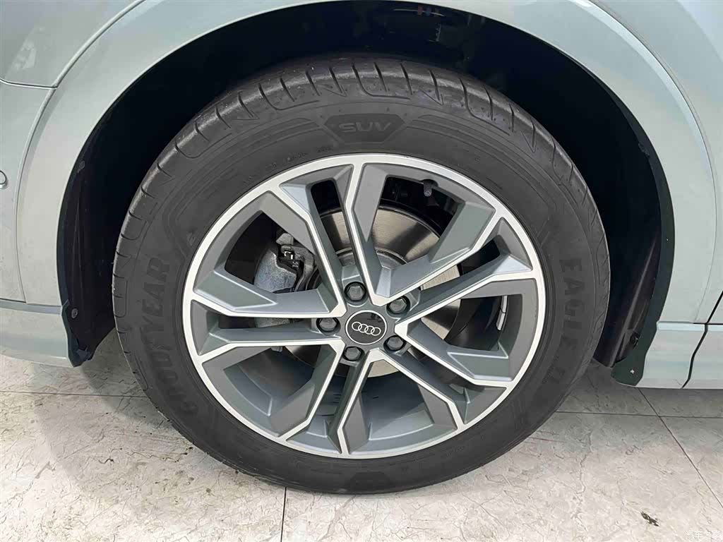 Audi Q3, 2023 20