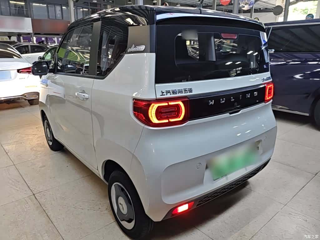 Wuling MINIEV, 2023 все фото