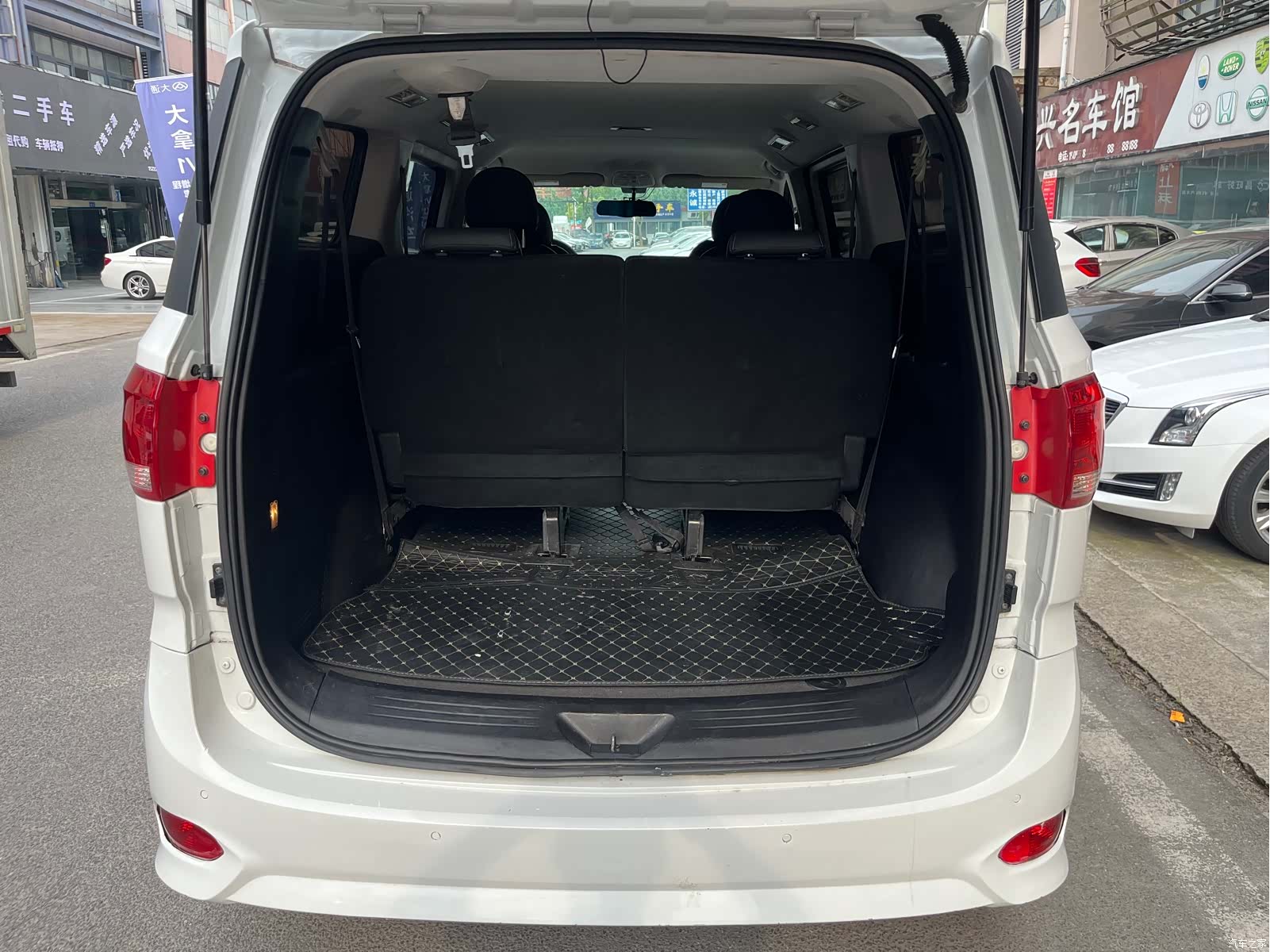 Maxus G10, 2019 11