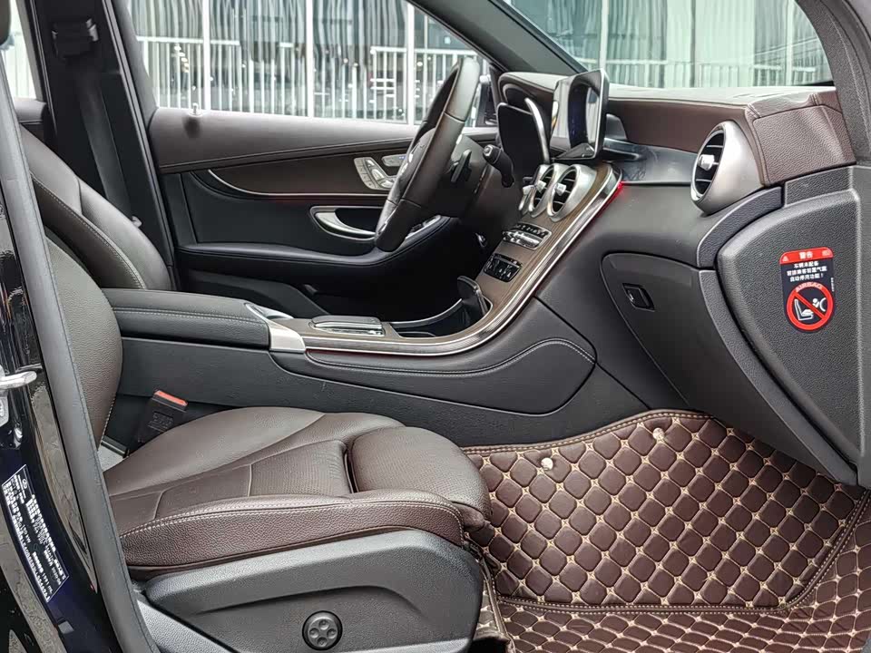Mercedes-Benz GLC Mercedes-Benz GLC