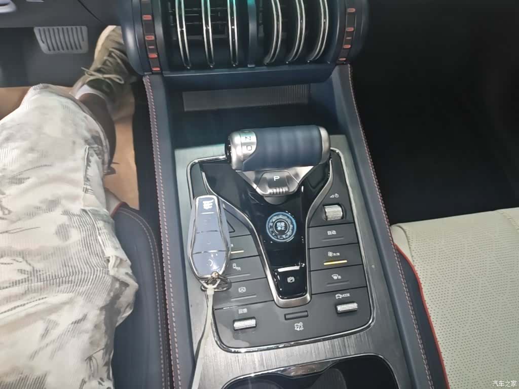 BYD Yuan, 2023 14