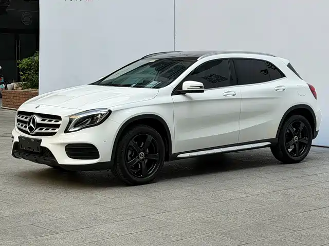 Mercedes-Benz GLA 2019 — купить из Китая под заказ
