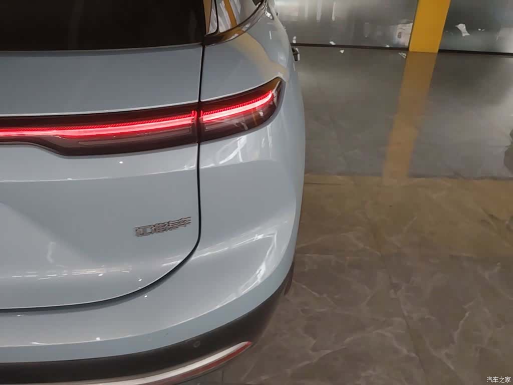 NIO ES6, 2023 8