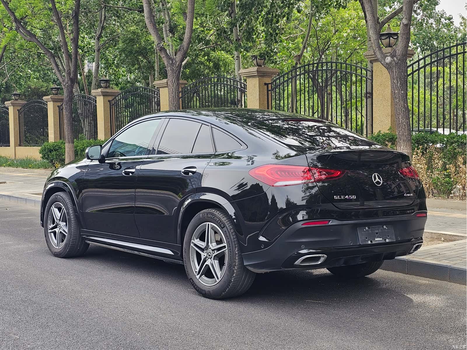 Mercedes-Benz GLE, 2022 3