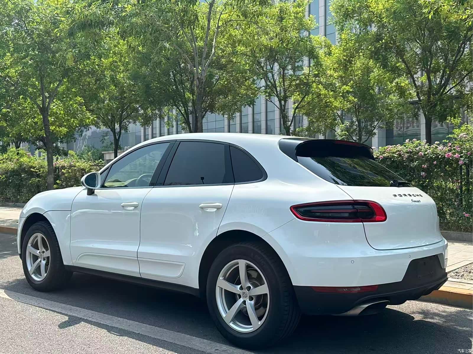 Porsche Macan, 2016 все фото