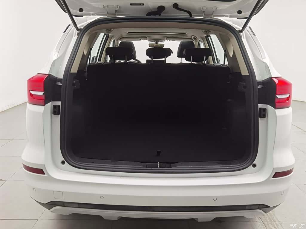 BYD Song, 2019 16