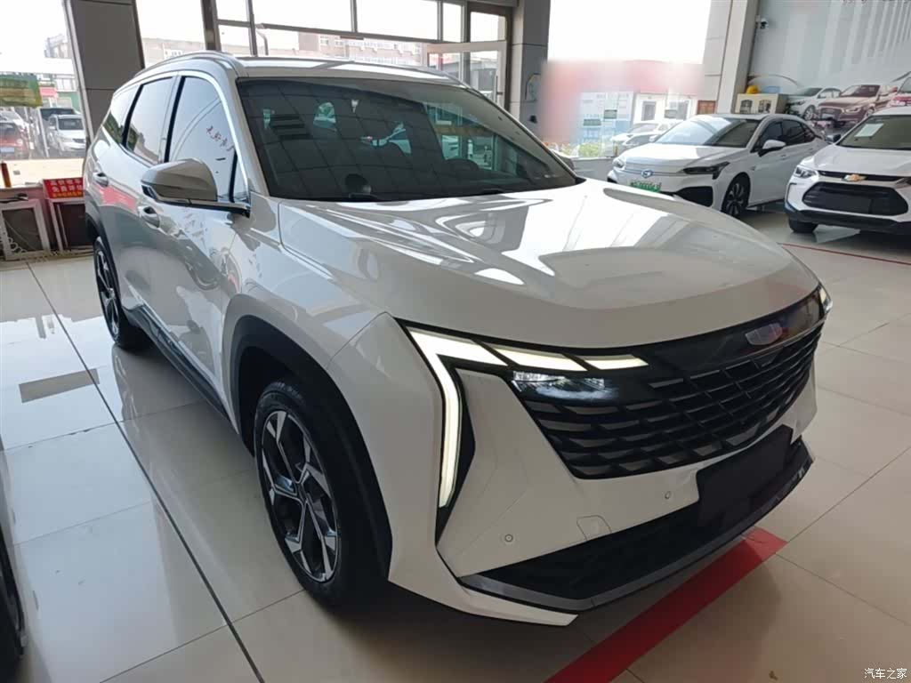 Geely Boyue, 2023 4