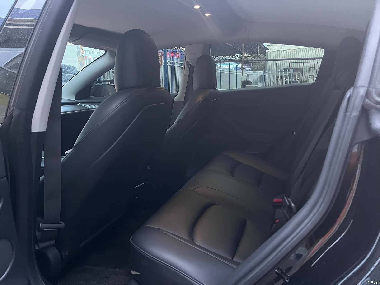 Tesla Model 3, 2023 6