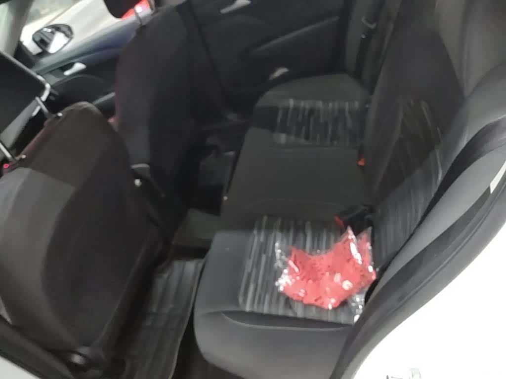 Chevrolet 320, 2019 17