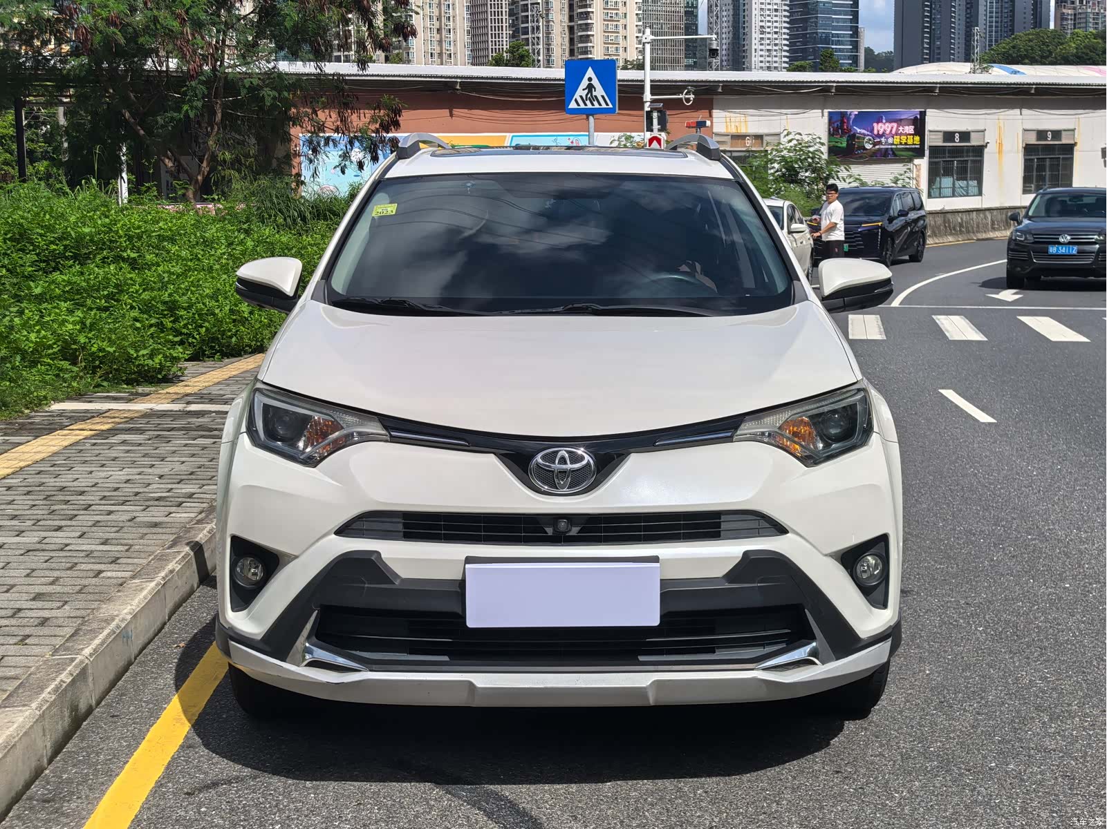 Toyota RAV4, 2017 18