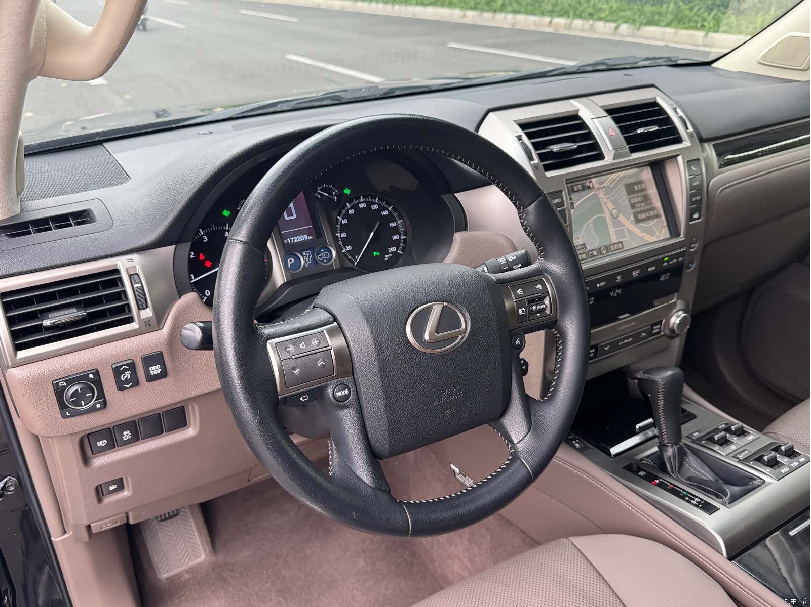 Lexus GX, 2016 10
