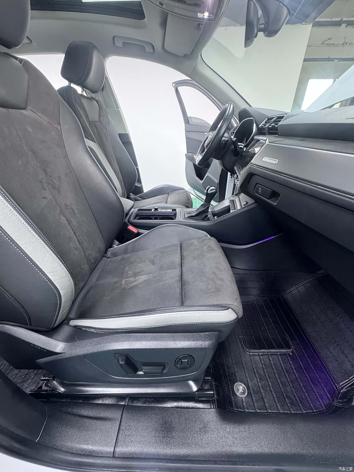 Audi Q3, 2022 13