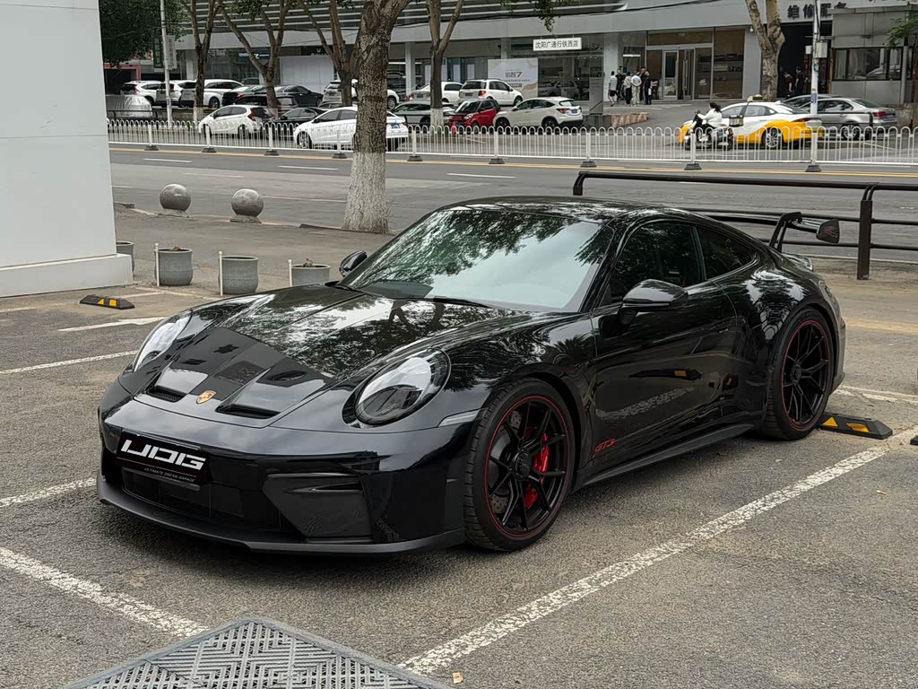 Porsche 911
