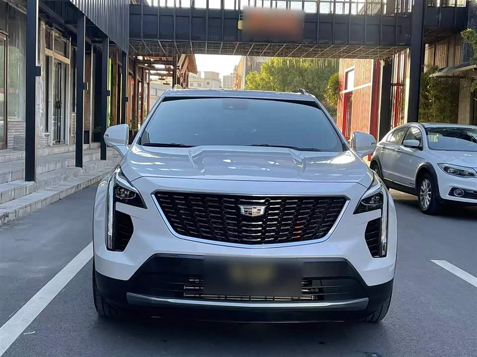 Cadillac XT4