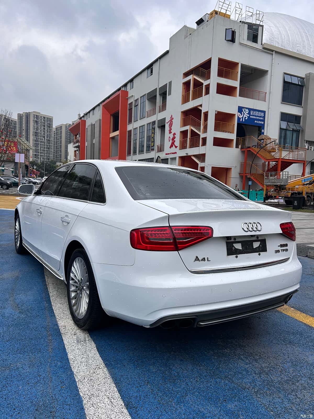 Audi A4L, 2016 7