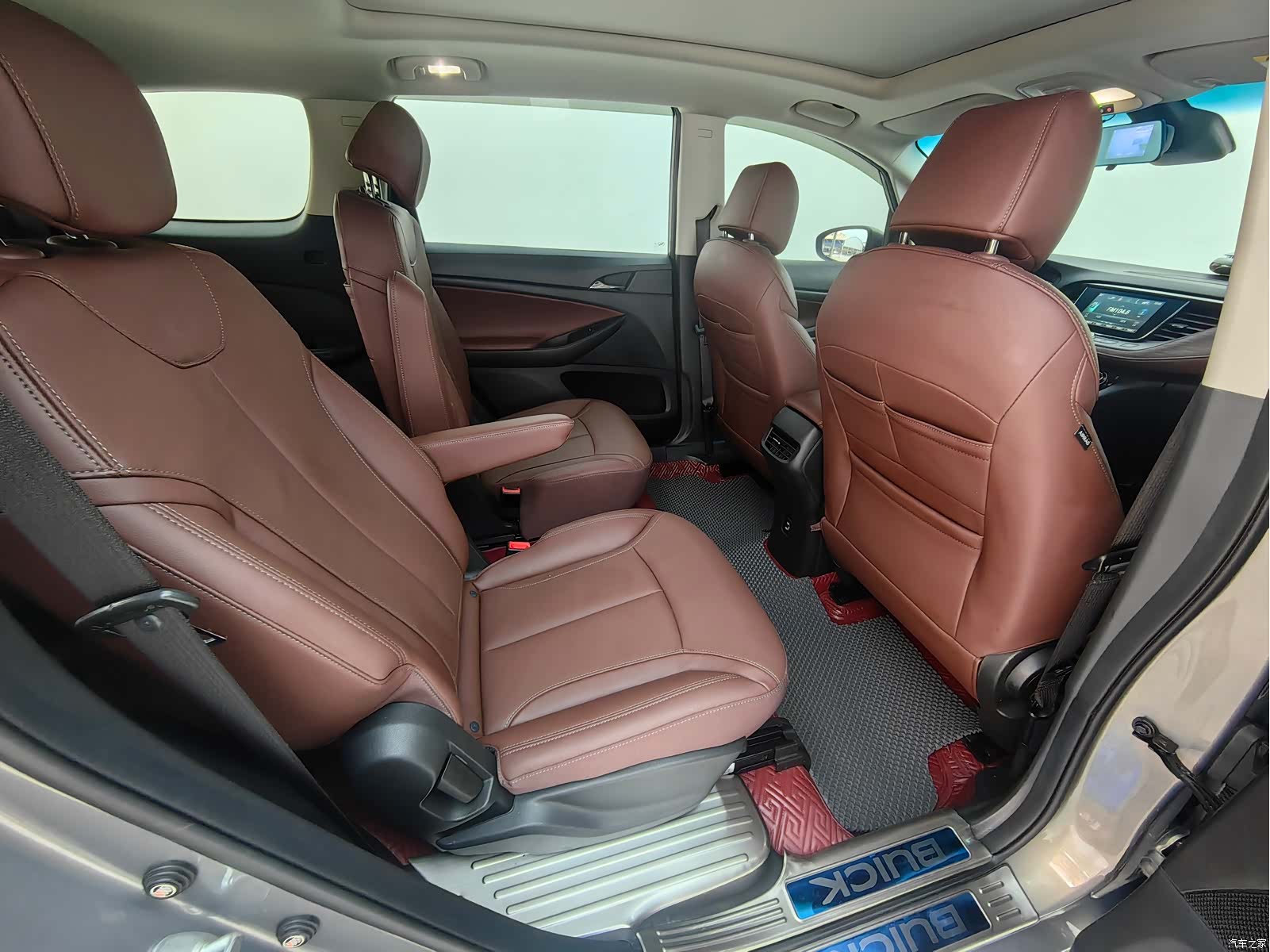 Buick GL6, 2021 11