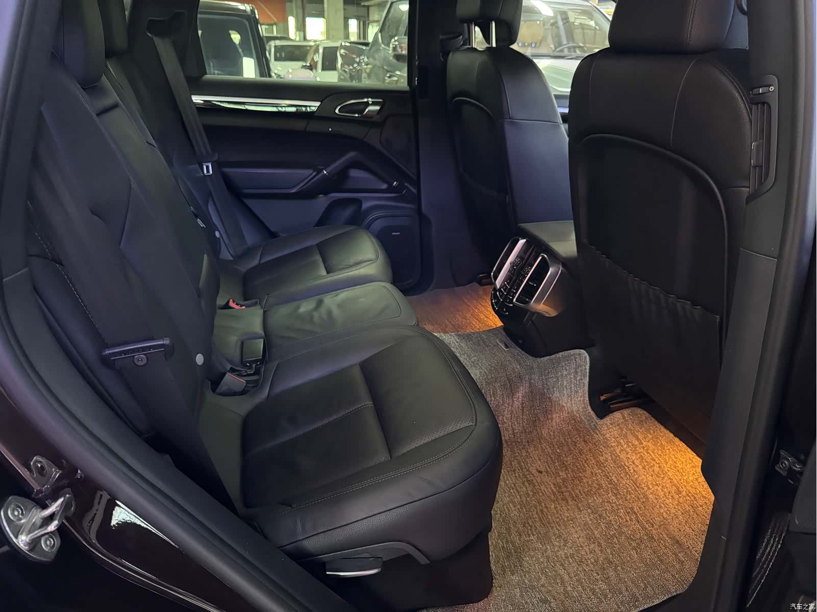 Porsche Cayenne, 2014 35