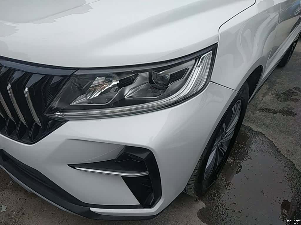 Geely X6, 2022 24