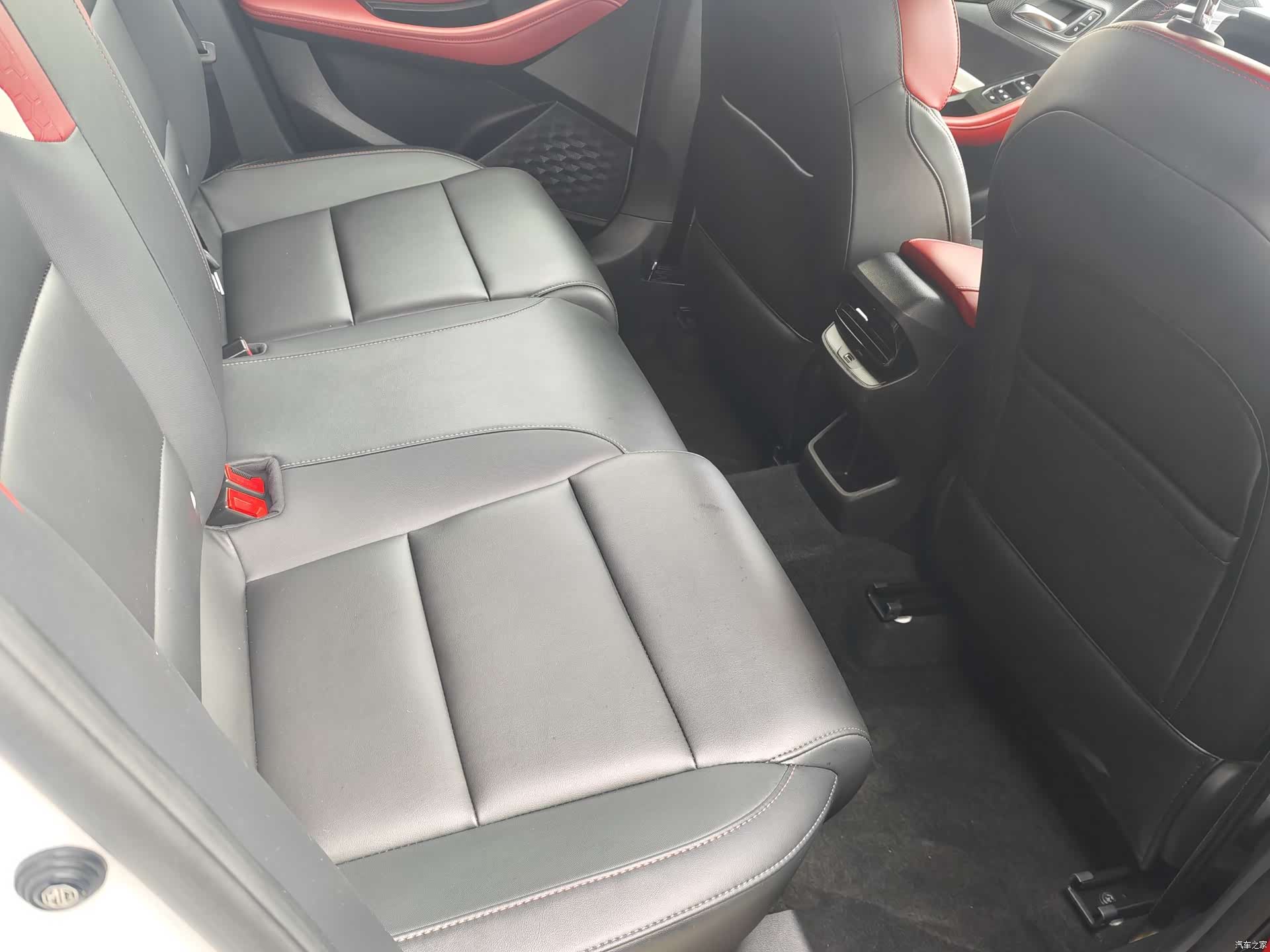 MG MG5, 2021 12