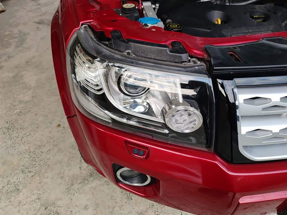 Land Rover Freelander 2