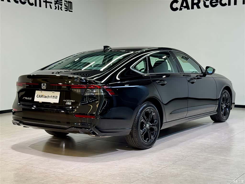 Honda Accord, 2026 4