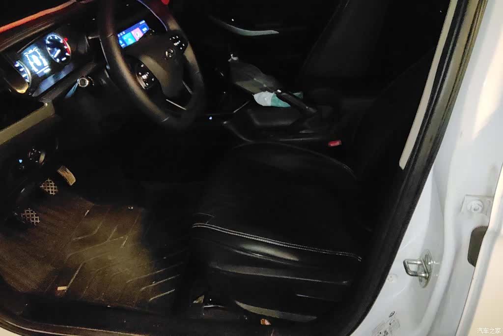 Chery 5, 2022 9
