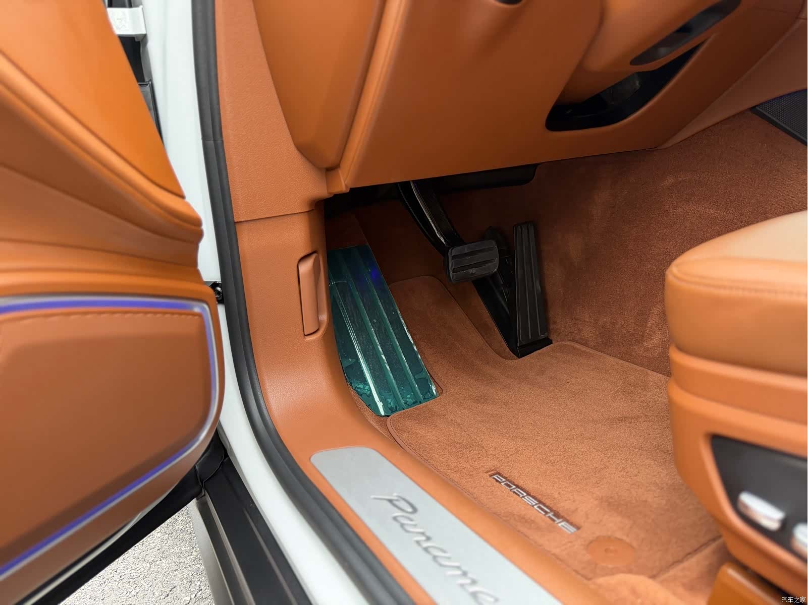 Porsche Panamera, 2018 11