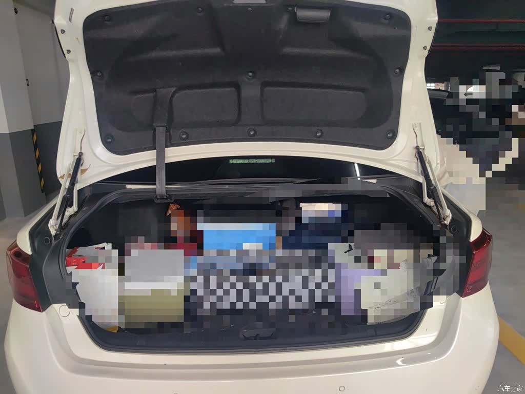 Toyota Crown, 2016 10