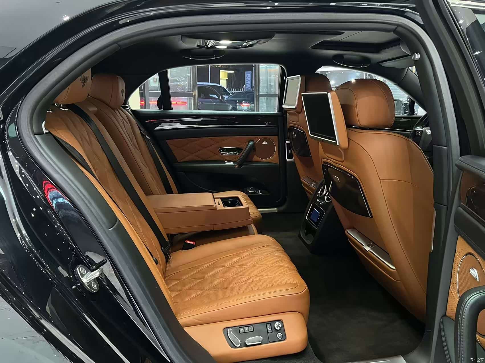 Bentley Flying Spur, 2014 14