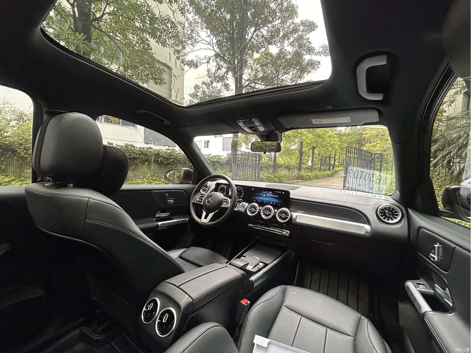 Mercedes-Benz GLB, 2022 11