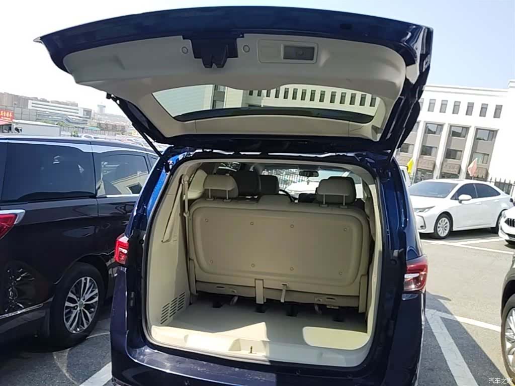Buick GL8, 2022 19