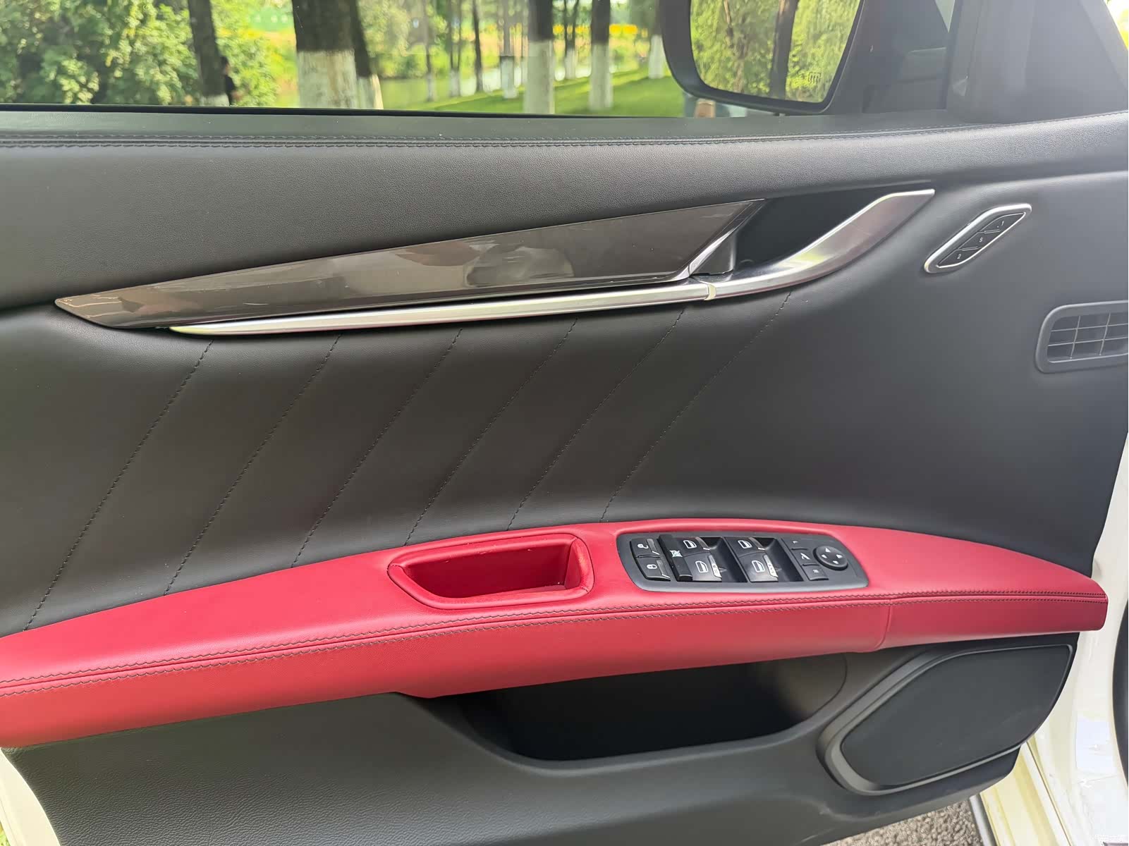 Maserati Ghibli, 2020 14