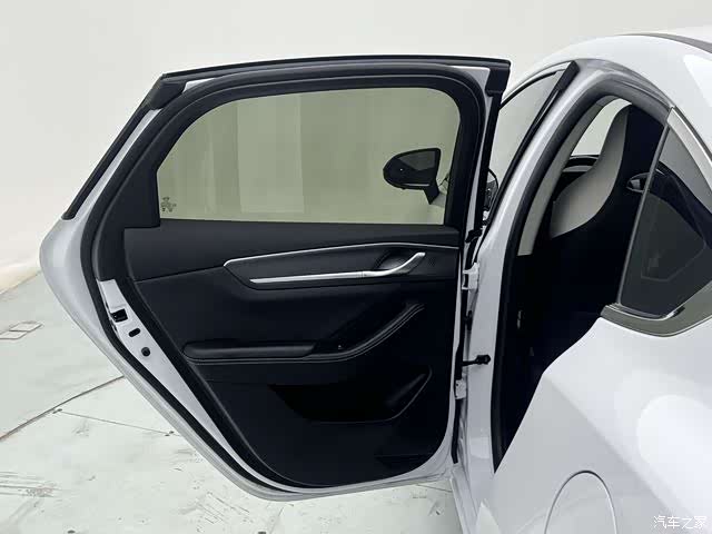 BYD Destroyer 05, 2024 9