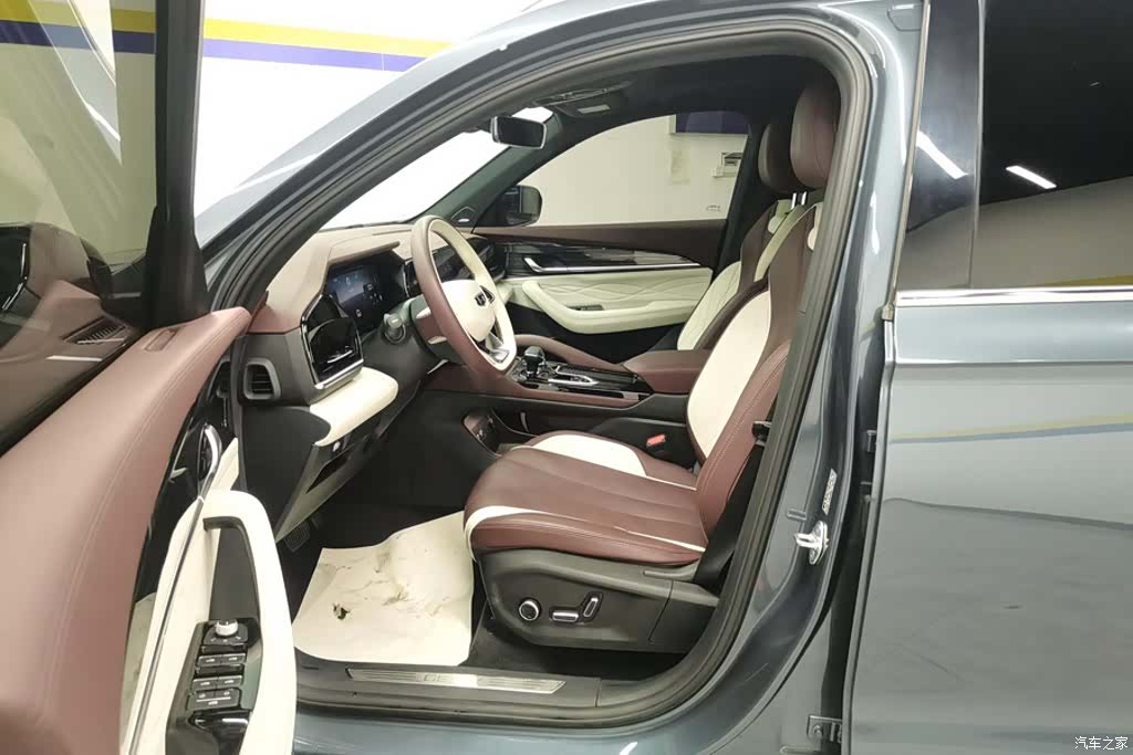 Geely Xingyue L, 2023 9